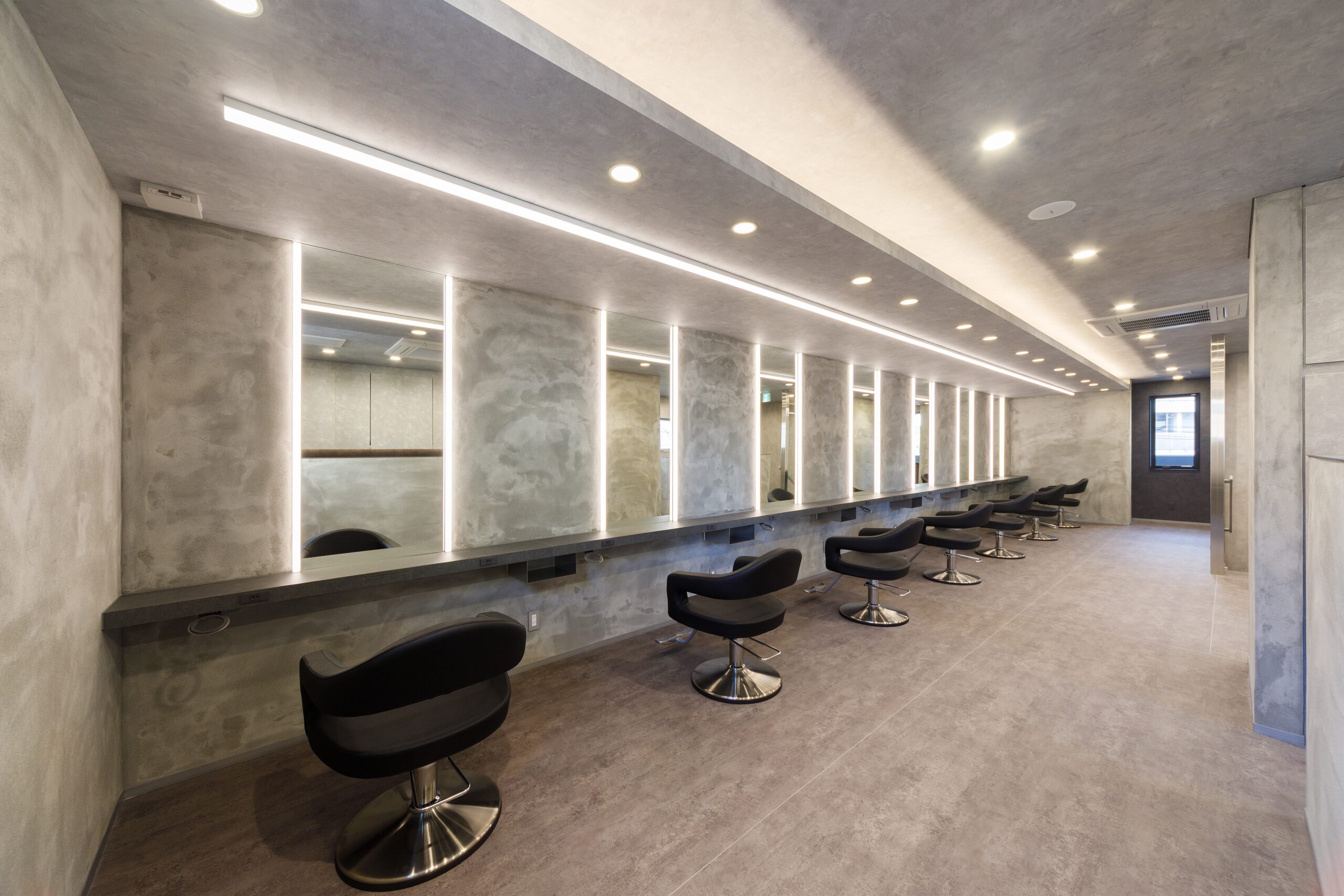 画像：Isola hair atelier