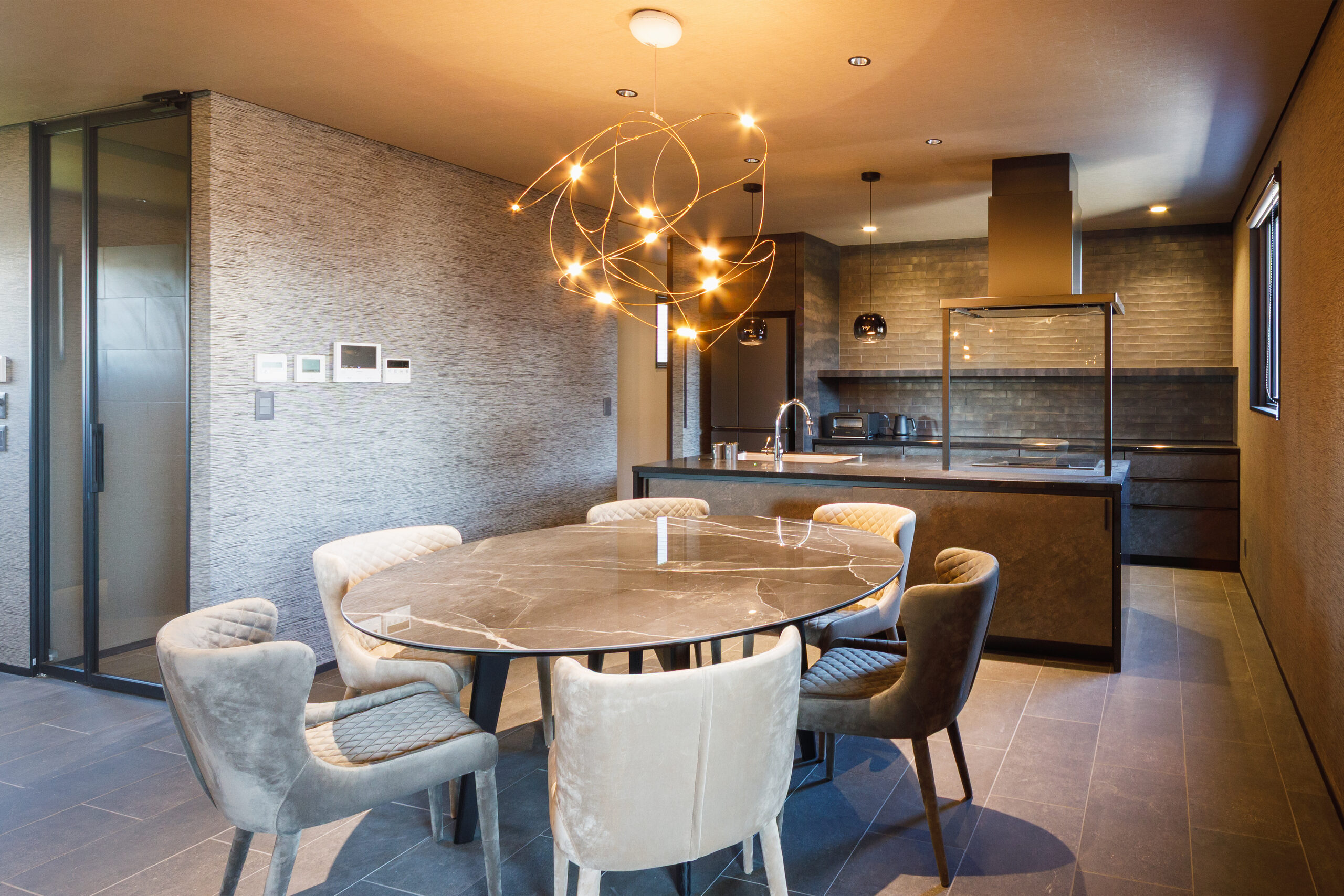 画像：道後の家