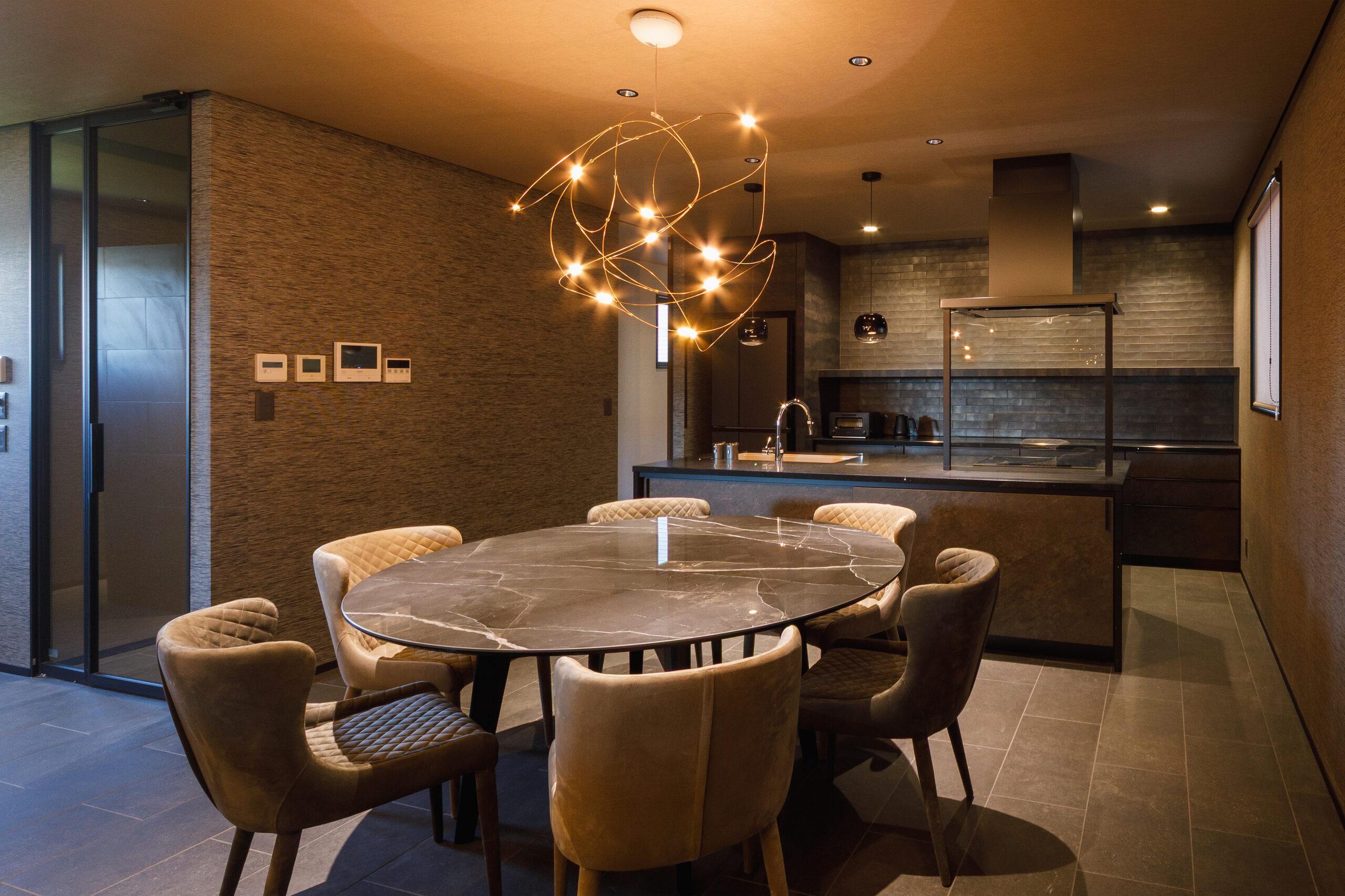 画像：道後の家