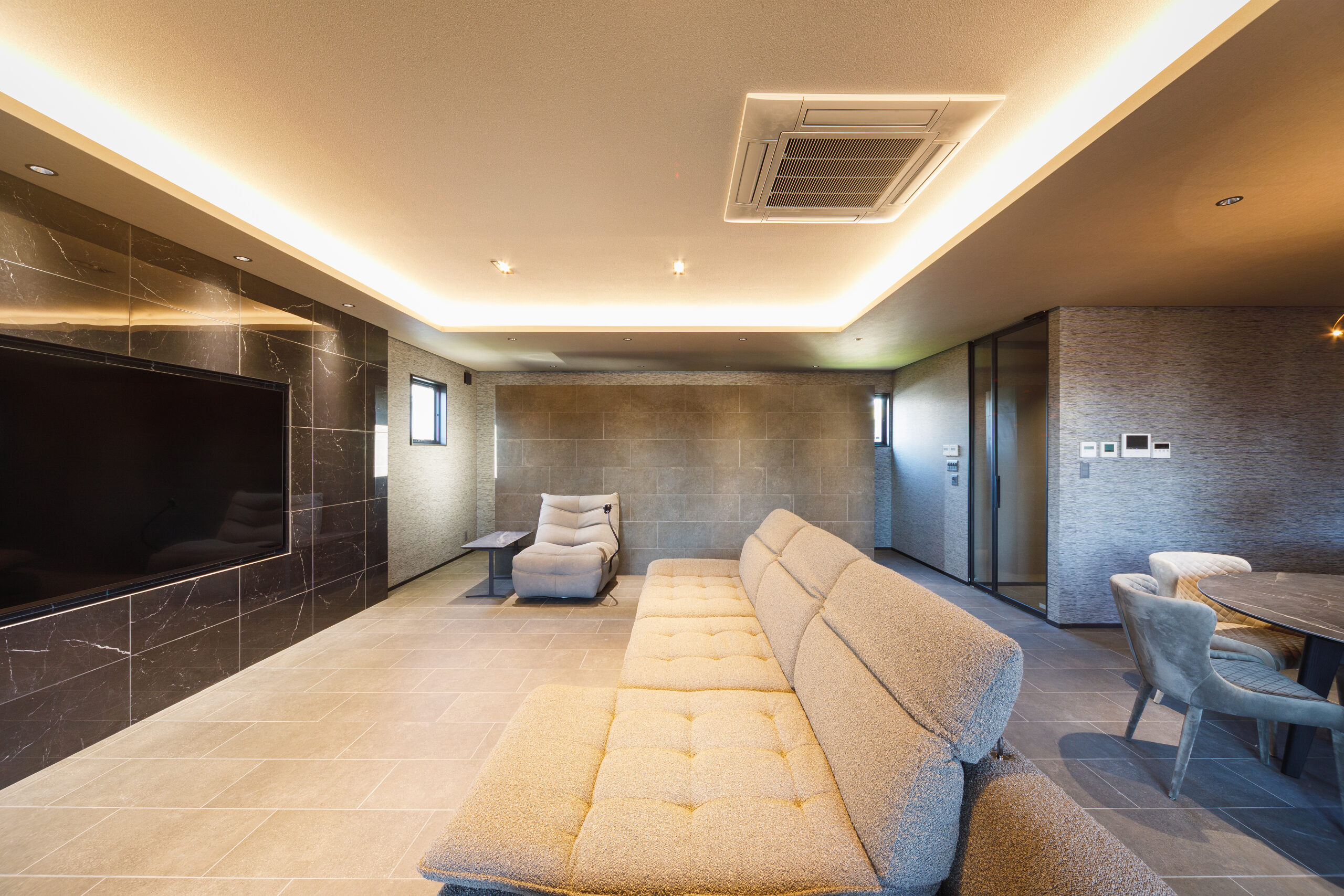 画像：道後の家